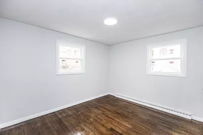 38 Warren, Revere, MA 02151 - Photo 12