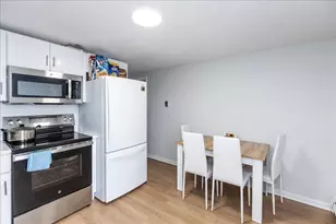 38 Warren, Revere, MA 02151 - Photo 24
