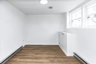 38 Warren, Revere, MA 02151 - Photo 22