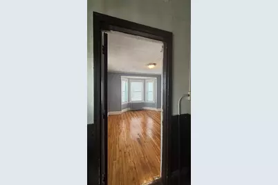 33-35 Upham Street #2, Salem, MA 01970 - Photo 2