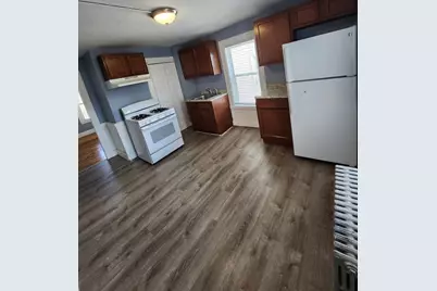 33-35 Upham Street #2, Salem, MA 01970 - Photo 4
