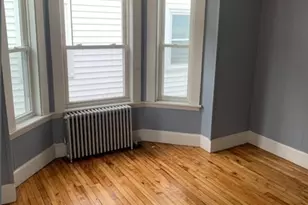 35 Upham St, Salem, MA 01970 - Photo 1