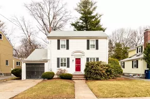 39 Chellman St, Boston, MA 02132 - Photo 2