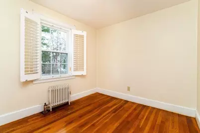 39 Chellman St, Boston, MA 02132 - Photo 16