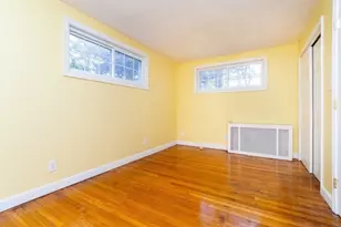 39 Chellman St, Boston, MA 02132 - Photo 10