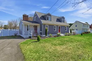 390 Barry St, Agawam, MA 01030 - Photo 2