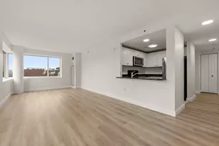 8 Museum Way, Cambridge, MA 02141 - Photo 4