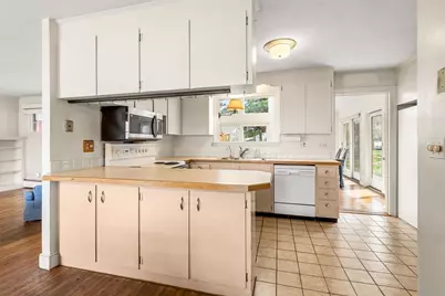 69 Kenneth Road, Marblehead, MA 01945 - Photo 12