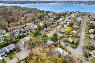 69 Kenneth Rd, Marblehead, MA 01945 - Photo 8