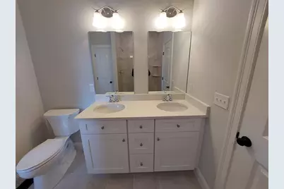 211 Crownshield #B, Uxbridge, MA 01569 - Photo 12