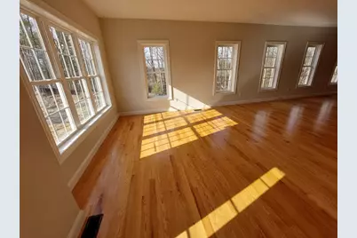 211 Crownshield #B, Uxbridge, MA 01569 - Photo 4