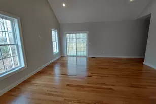 20B Crownshield, Uxbridge, MA 01569 - Photo 8