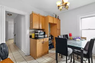 963 Winthrop Ave, Revere, MA 02151 - Photo 4
