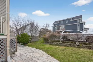 963 Winthrop Ave, Revere, MA 02151 - Photo 14