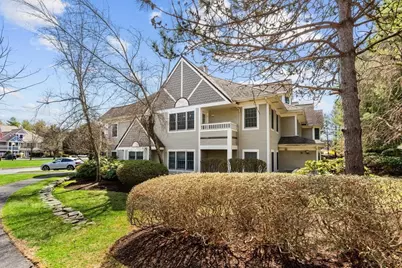 661 Lowell St #16, Lexington, MA 02420 - Photo 4