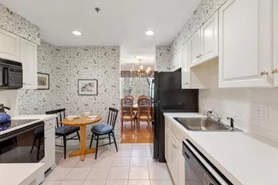 661 Lowell St #16, Lexington, MA 02420 - Photo 14