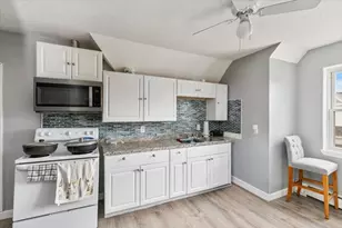 18 Winthrop Ave, Lawrence, MA 01843 - Photo 26