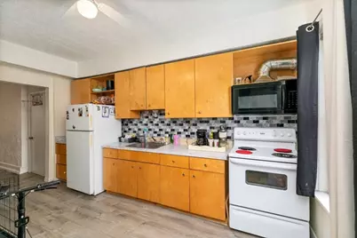 18 Winthrop Ave, Lawrence, MA 01843 - Photo 8