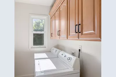 62-64 Flett Rd #64, Belmont, MA 02478 - Photo 12