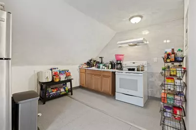 400 Benefit St, Pawtucket, RI 02861 - Photo 22