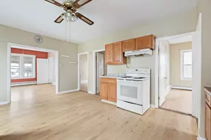 400 Benefit St, Pawtucket, RI 02861 - Photo 8