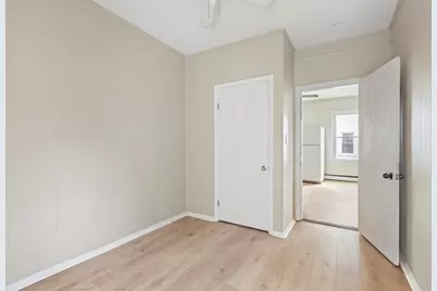 400 Benefit St, Pawtucket, RI 02861 - Photo 12