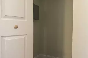 8-12 Museum Way, Cambridge, MA 02141 - Photo 12