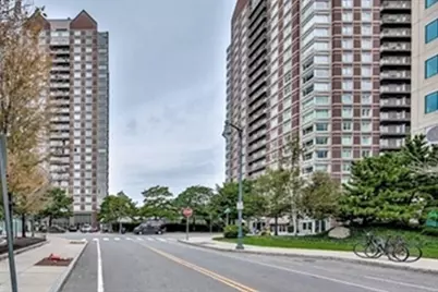 8-12 Museum Way #1501, Cambridge, MA 02141 - Photo 2