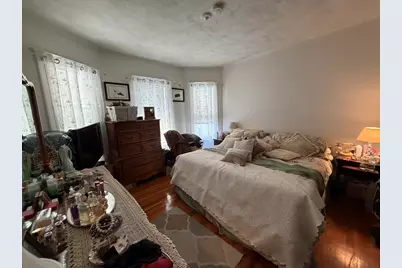 23 Bowdoin St, Medford, MA 02155 - Photo 6