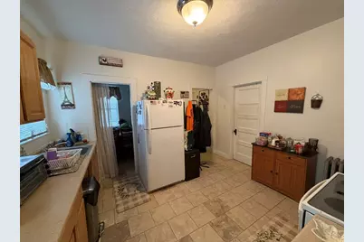 23 Bowdoin St, Medford, MA 02155 - Photo 4