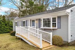 27 Lietrim Cir, Barnstable, MA 02632 - Photo 4
