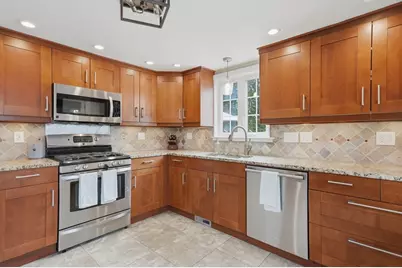 395 Liberty Street, Braintree, MA 02184 - Photo 8