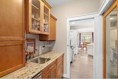 33 Glebe St, Taunton, MA 02780 - Photo 6