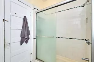 48 Wordsworth St, Boston, MA 02128 - Photo 12