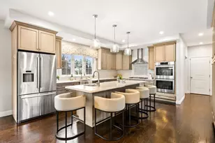 45 Saddleback Ln, Canton, MA 02021 - Photo 2