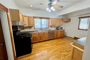 616 Adams Sr, Quincy, MA 02169 - Photo 4