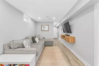 222 Roslindale Ave #1, Boston, MA 02131 - Photo 6