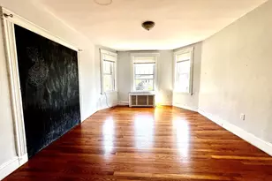 76 Babcock St, Brookline, MA 02446 - Photo 4