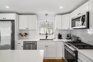 49 Grove Cir, Braintree, MA 02184 - Photo 2