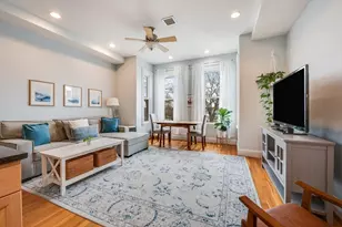 39 Chestnut St, Stoneham, MA 02180 - Photo 2