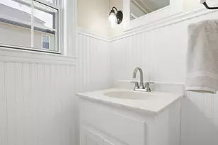 8 Florence St, Milford, MA 01757 - Photo 14