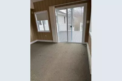 19 Forest Park Ave, Tyngsborough, MA 01879 - Photo 8