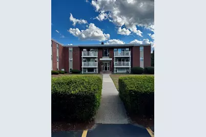 30 Worthen Street #C2, Chelmsford, MA 01824 - Photo 2