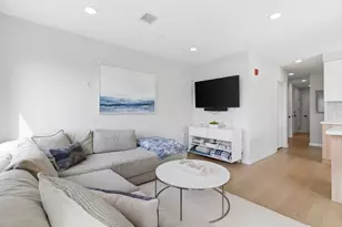 457 W Broadway, Boston, MA 02127 - Photo 12