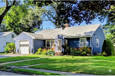 22 Pine Hill Rd, Swampscott, MA 01907 - Photo 1