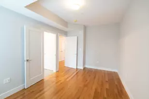 142 Coolidge St, Brookline, MA 02446 - Photo 8