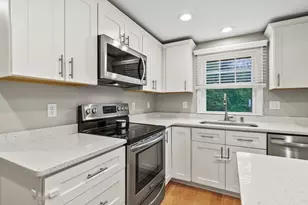 74 Oak Hill Rd, Southborough, MA 01745 - Photo 6