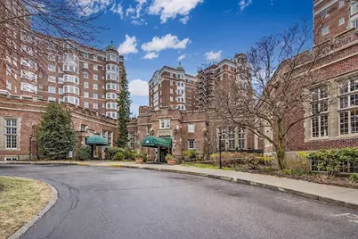 20 Chapel St #B309, Brookline, MA 02446 - Photo 24