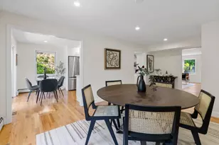 29 Cottage St, Newton, MA 02464 - Photo 10