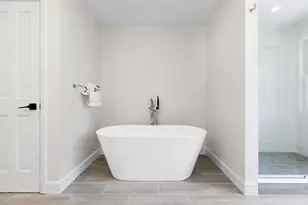 29 Cottage St, Newton, MA 02464 - Photo 24